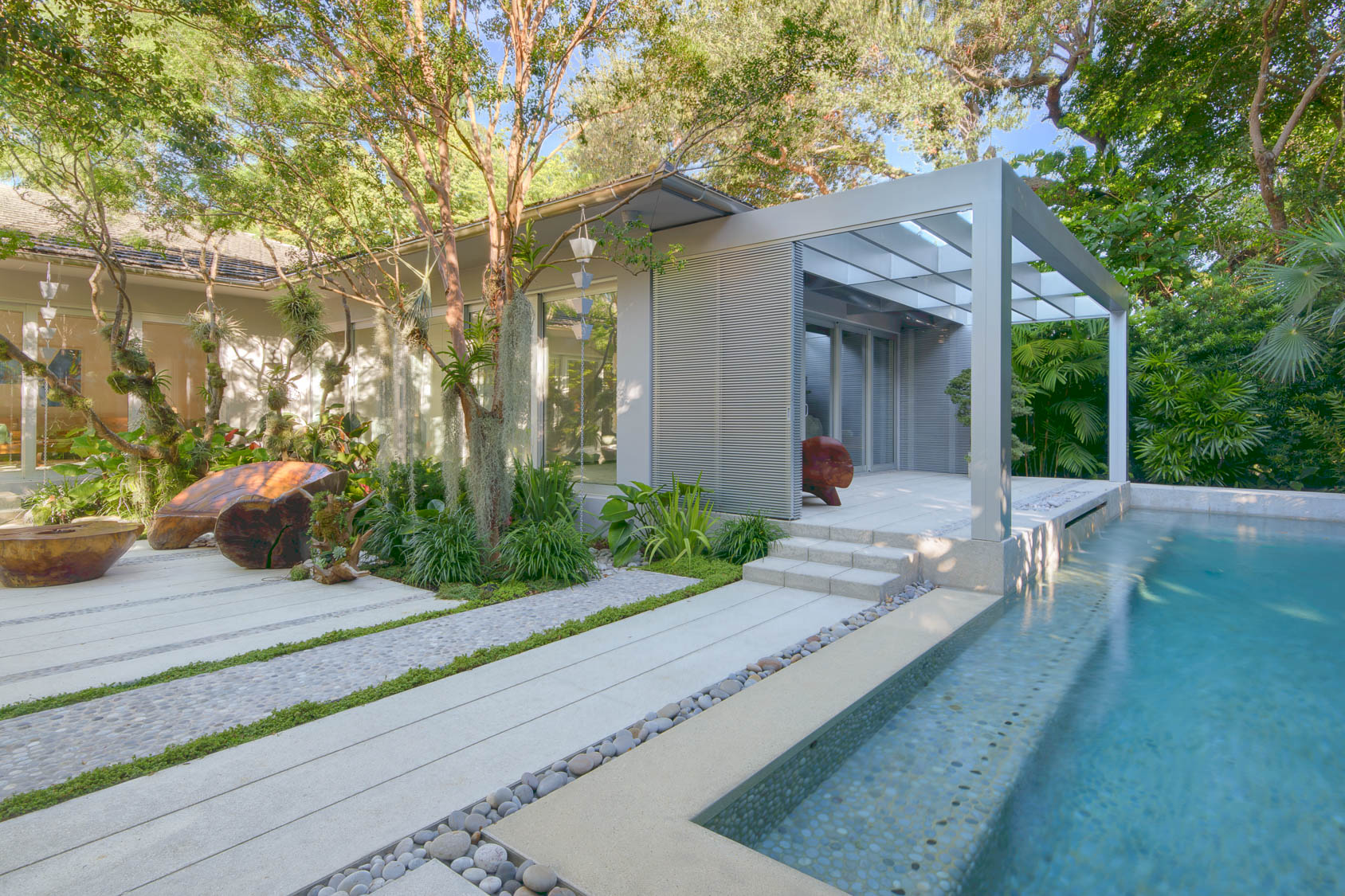 Miami-Beach-Residential-Garden-9